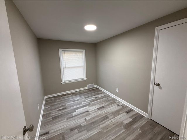 1114 1st Street, Wyandotte, MI 48192
