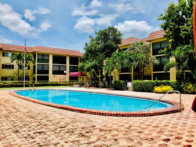 257 S Cypress Road 443, Pompano Beach, FL 33060