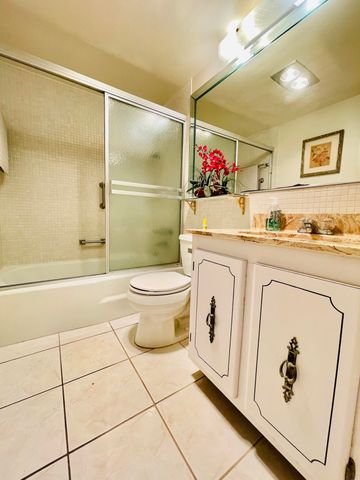 257 S Cypress Road 443, Pompano Beach, FL 33060