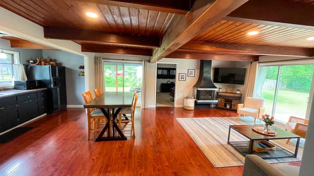 1154 Sunset Lane, Muskegon, MI 49444