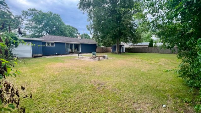 1154 Sunset Lane, Muskegon, MI 49444