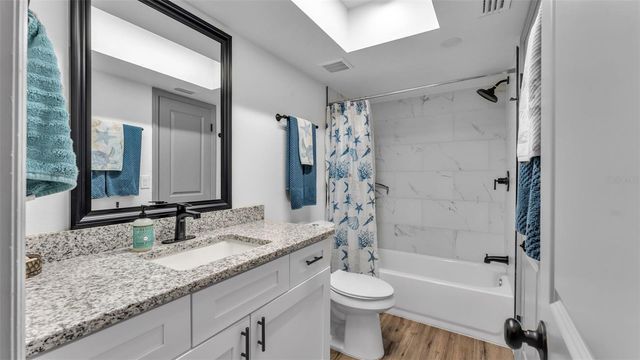 1005 SWILLEY ROAD, Plant City, FL 33567