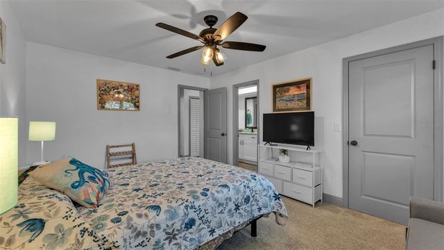 1005 SWILLEY ROAD, Plant City, FL 33567