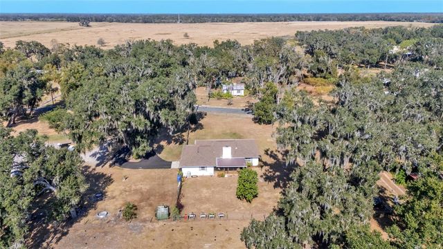 1005 SWILLEY ROAD, Plant City, FL 33567