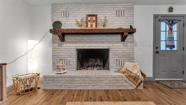 1005 SWILLEY ROAD, Plant City, FL 33567