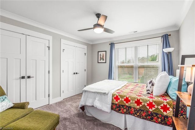 1012 Cross Gate Road, Winston-salem, NC 27106