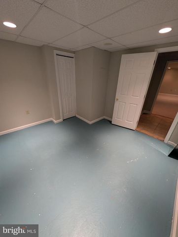 20 DALE CT, Wilmington, DE 19810