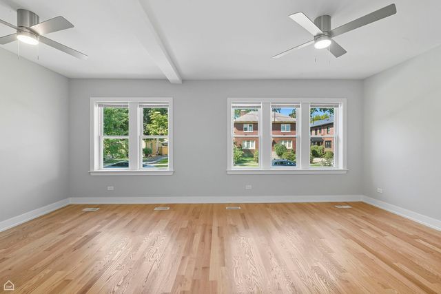 9845 S Hoyne Avenue, Chicago, IL 60643