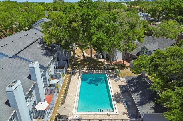 2509 CROWDER LANE 13, Tampa, FL 33629