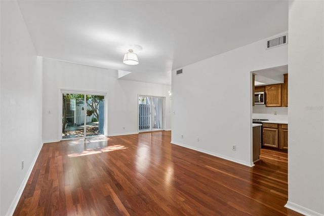 2509 CROWDER LANE 13, Tampa, FL 33629