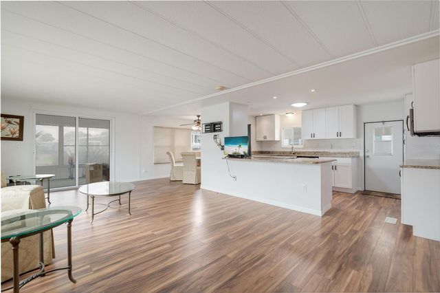 712 BLACKBURN BOULEVARD, North Port, FL 34287