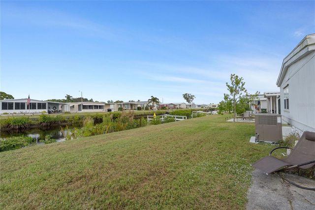 712 BLACKBURN BOULEVARD, North Port, FL 34287