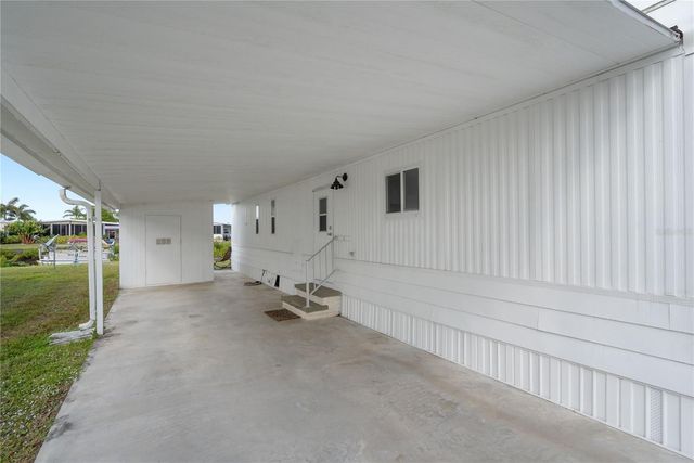 712 BLACKBURN BOULEVARD, North Port, FL 34287