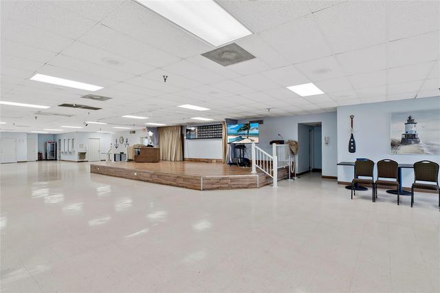 712 BLACKBURN BOULEVARD, North Port, FL 34287