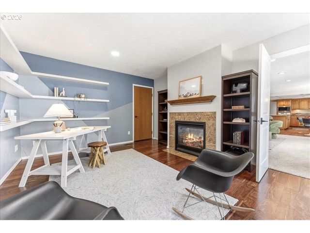 530 Sw 167TH Ave, Beaverton, OR 97006