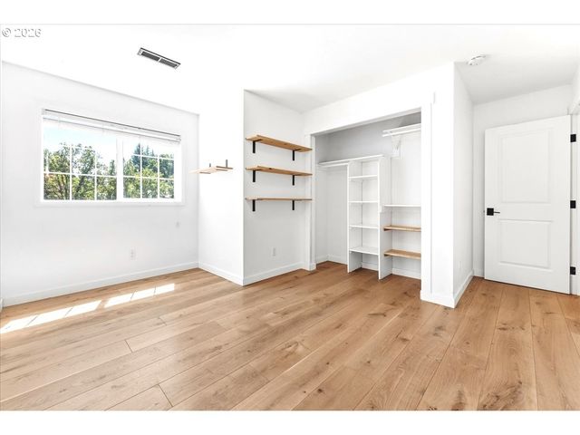 530 Sw 167TH Ave, Beaverton, OR 97006