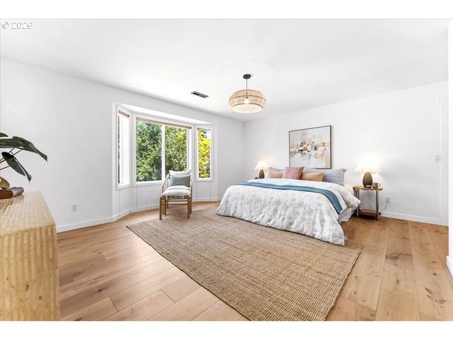 530 Sw 167TH Ave, Beaverton, OR 97006