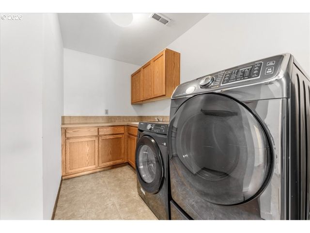530 Sw 167TH Ave, Beaverton, OR 97006