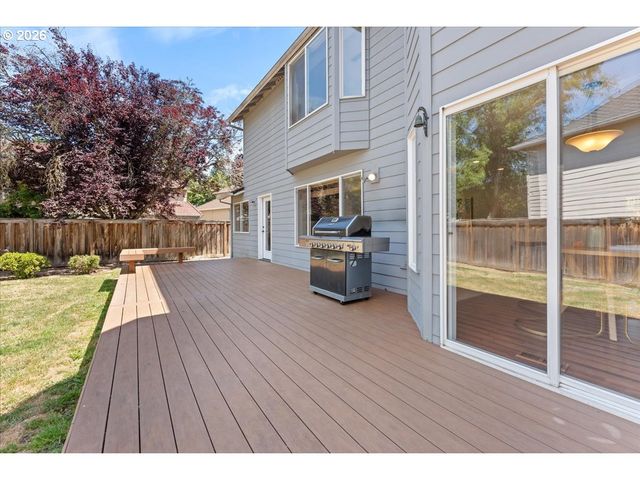 530 Sw 167TH Ave, Beaverton, OR 97006