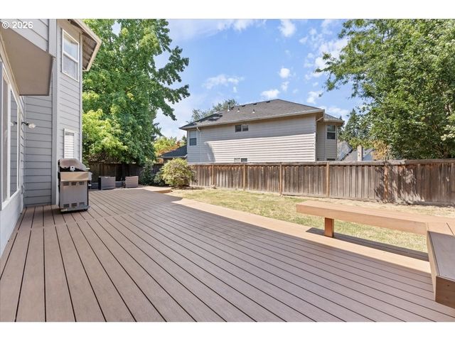 530 Sw 167TH Ave, Beaverton, OR 97006