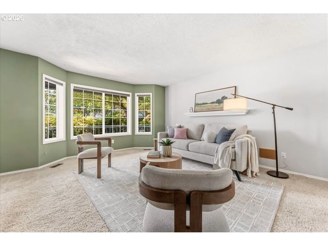 530 Sw 167TH Ave, Beaverton, OR 97006