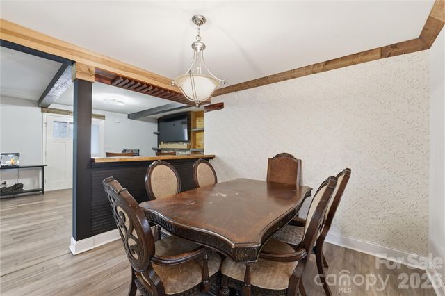 816 Sharon Drive, Waxhaw, NC 28173