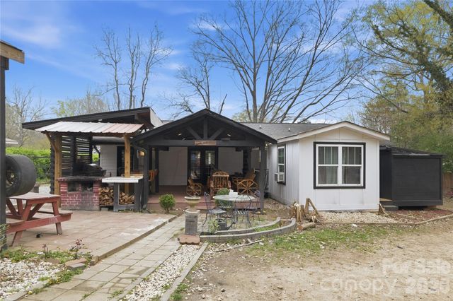 816 Sharon Drive, Waxhaw, NC 28173