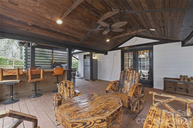 816 Sharon Drive, Waxhaw, NC 28173