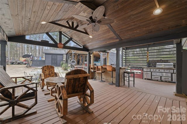 816 Sharon Drive, Waxhaw, NC 28173