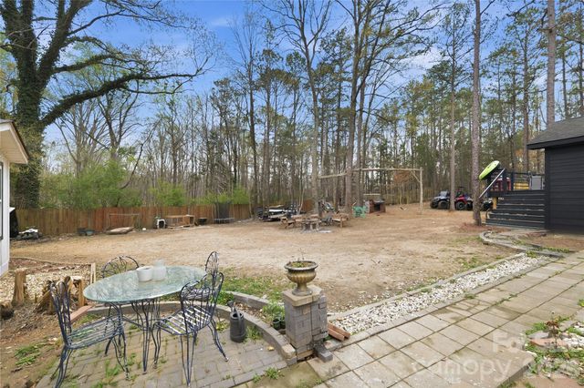 816 Sharon Drive, Waxhaw, NC 28173