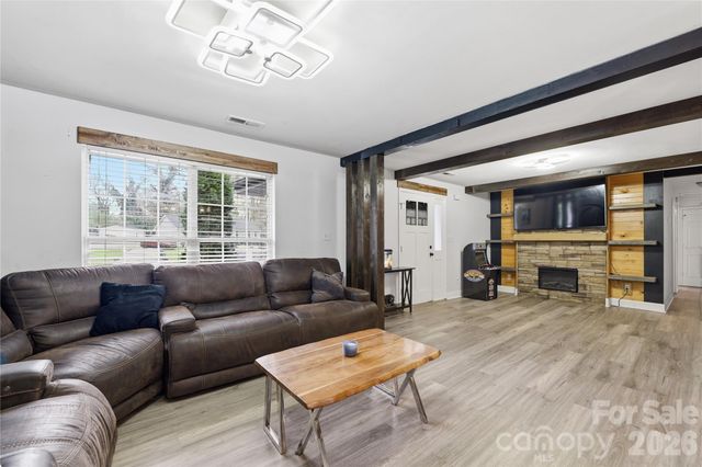 816 Sharon Drive, Waxhaw, NC 28173