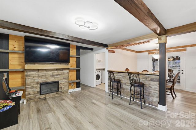 816 Sharon Drive, Waxhaw, NC 28173