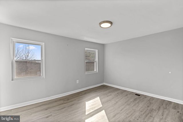 853 W FAYETTE ST, Baltimore, MD 21201