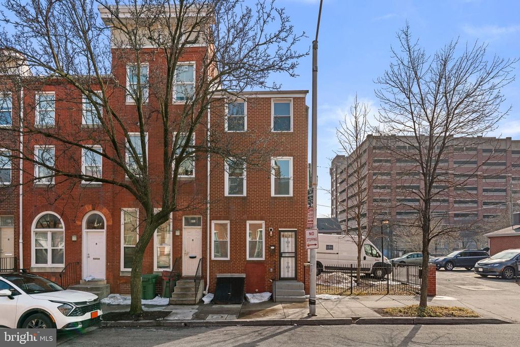853 W FAYETTE ST, Baltimore, MD 21201
