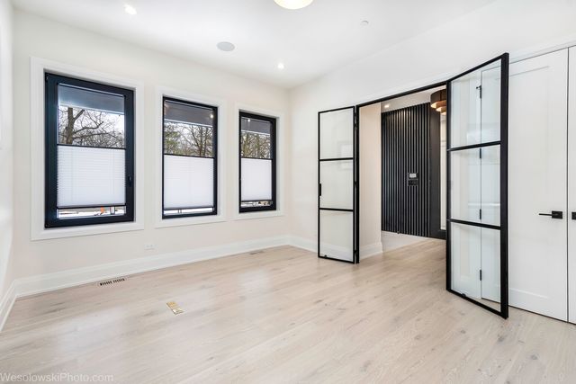 23388 N BIRCHWOOD Lane, Deerfield, IL 60015