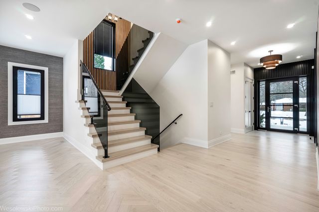 23388 N BIRCHWOOD Lane, Deerfield, IL 60015