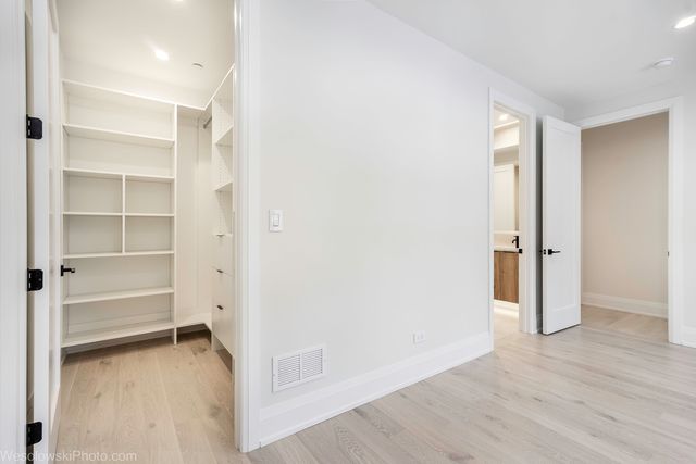 23388 N BIRCHWOOD Lane, Deerfield, IL 60015