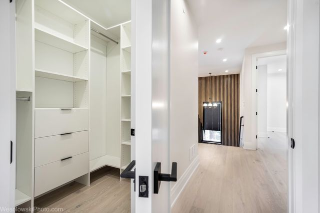 23388 N BIRCHWOOD Lane, Deerfield, IL 60015