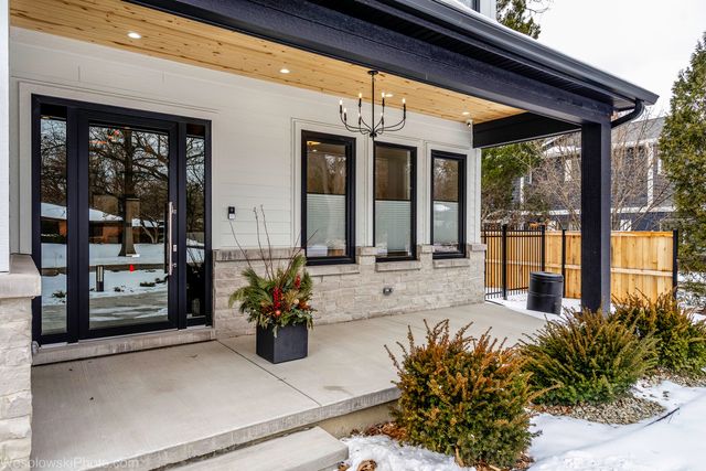 23388 N BIRCHWOOD Lane, Deerfield, IL 60015