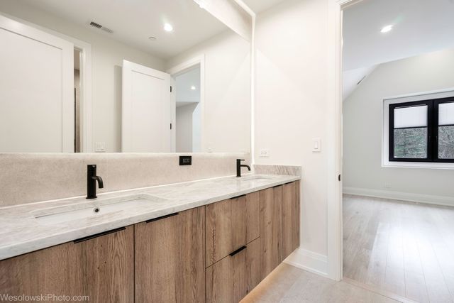 23388 N BIRCHWOOD Lane, Deerfield, IL 60015