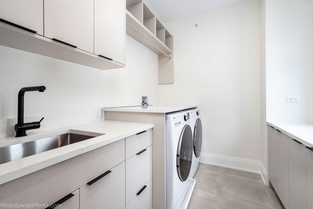 23388 N BIRCHWOOD Lane, Deerfield, IL 60015