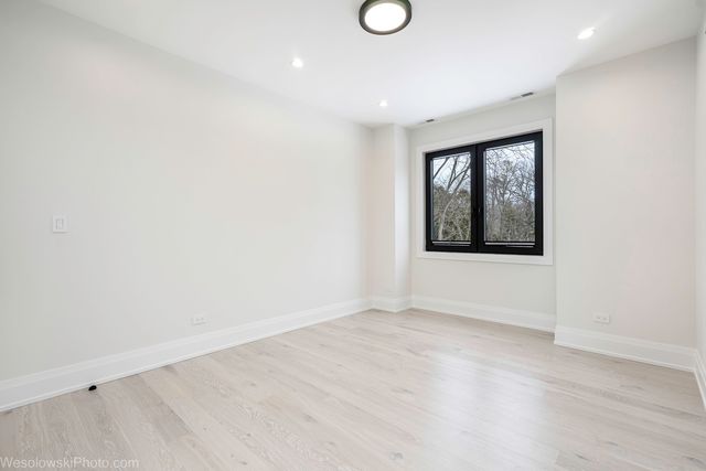 23388 N BIRCHWOOD Lane, Deerfield, IL 60015