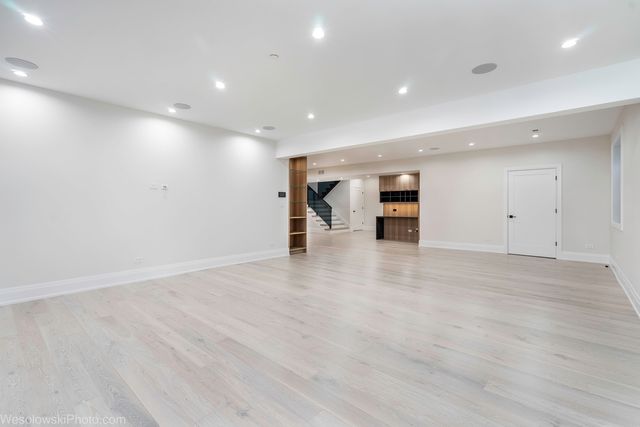 23388 N BIRCHWOOD Lane, Deerfield, IL 60015