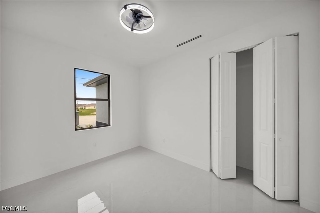 Image 17 of property listing at 2839 El Dorado BLVD N, Cape Coral, FL 33993
