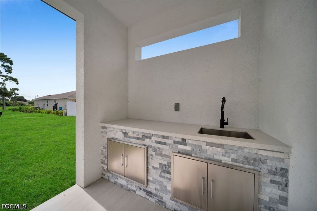 Image 29 of property listing at 2839 El Dorado BLVD N, Cape Coral, FL 33993