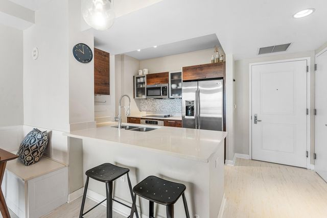 480 Hibiscus Street 607, West Palm Beach, FL 33401