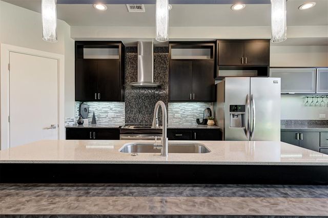2433 NW 173rd Street, Edmond, OK 73012