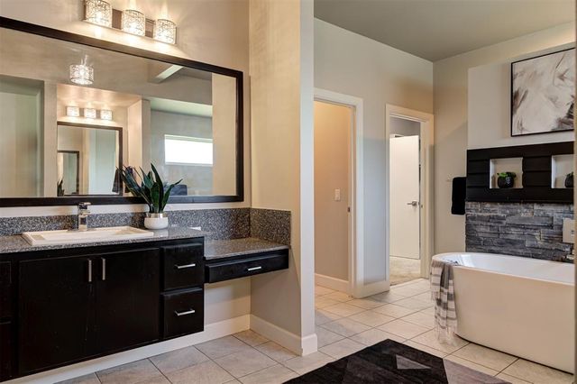 2433 NW 173rd Street, Edmond, OK 73012