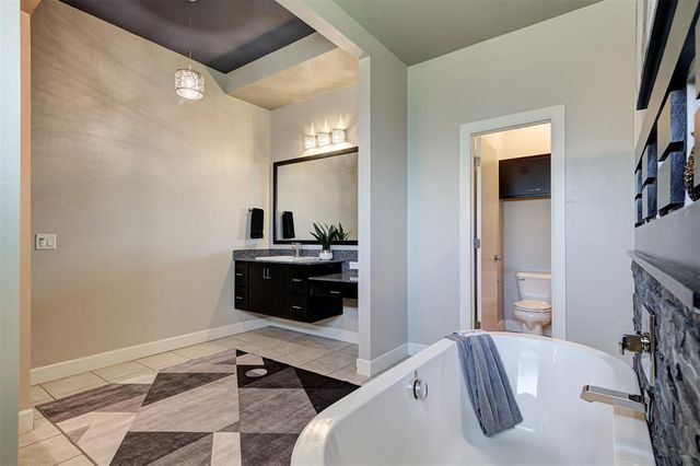 2433 NW 173rd Street, Edmond, OK 73012