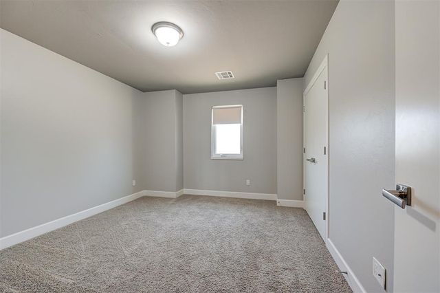 2433 NW 173rd Street, Edmond, OK 73012
